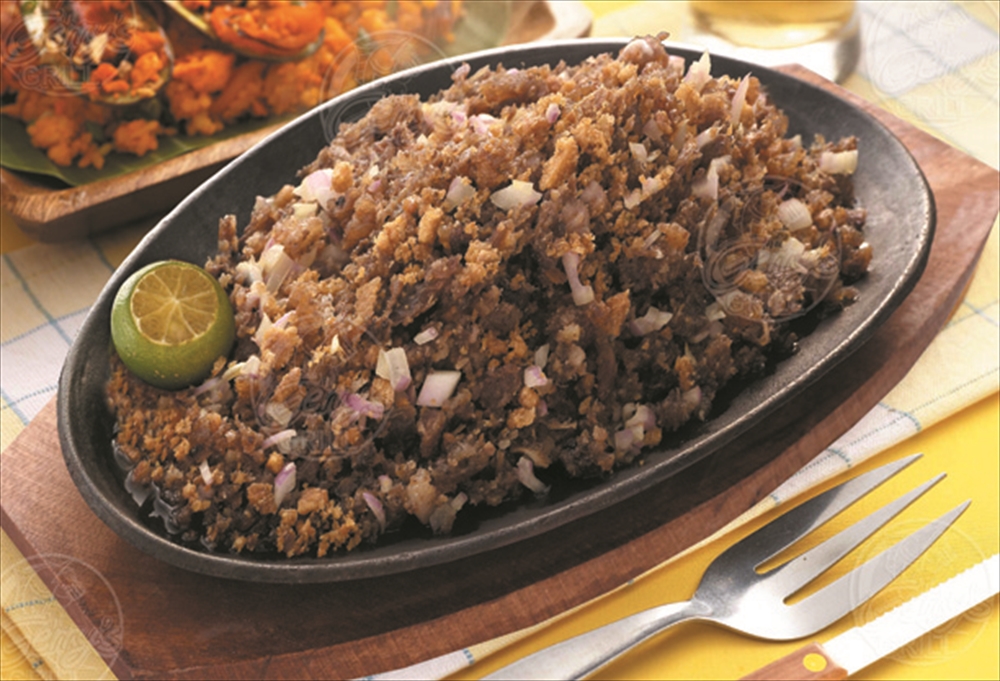 1.	ビールのおつまみにもってこい「sisig (シシグ)」