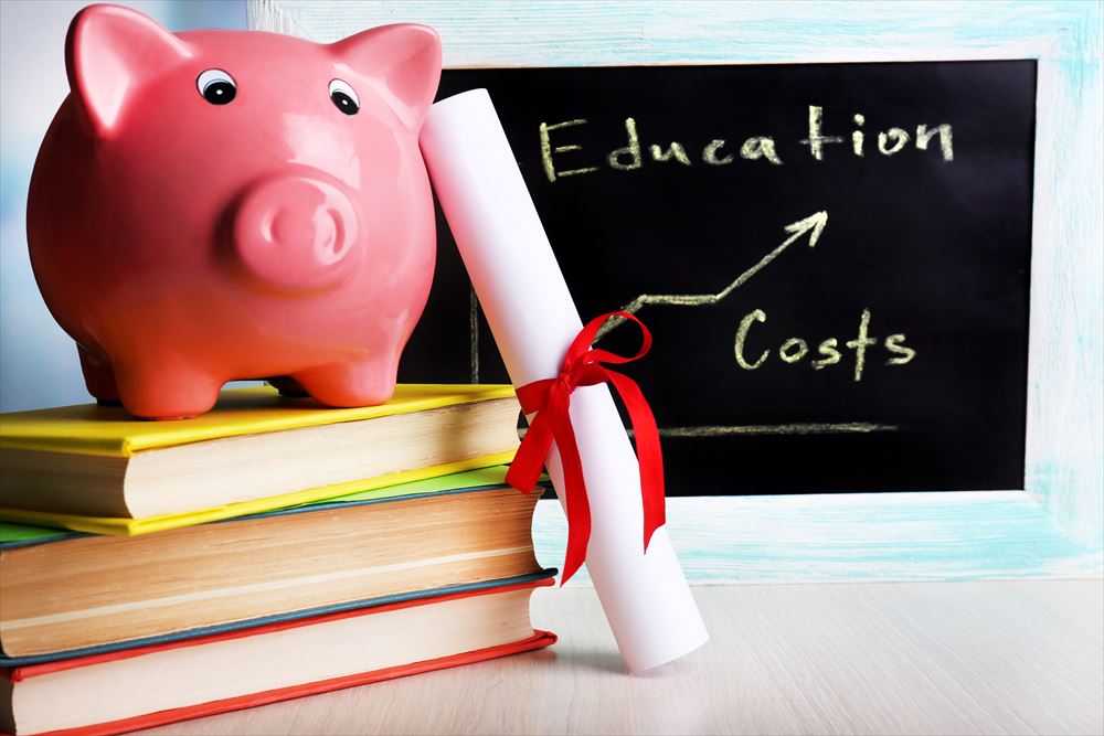 ■メリット1　安い学費で本校と同じレベルの授業が受けられる分校がある