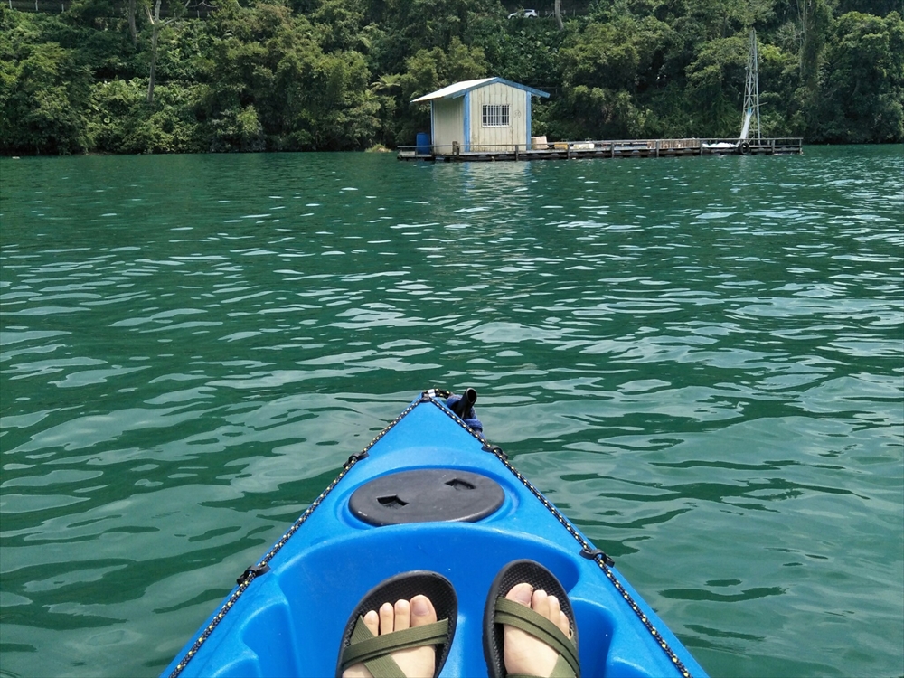 4.湖でカヌー！