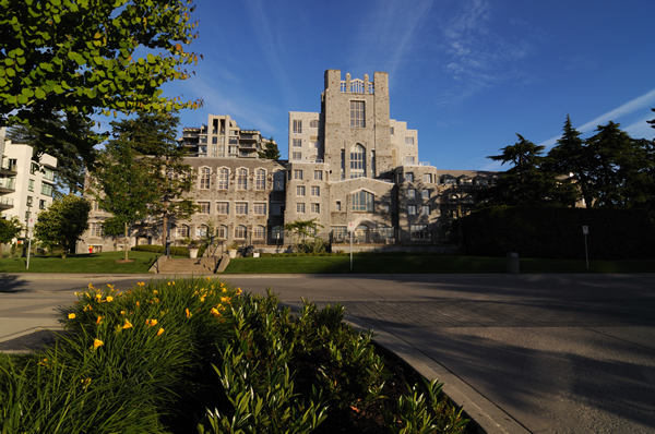 ～バンクーバー近郊～　2. University of British Columbia / ブリテ