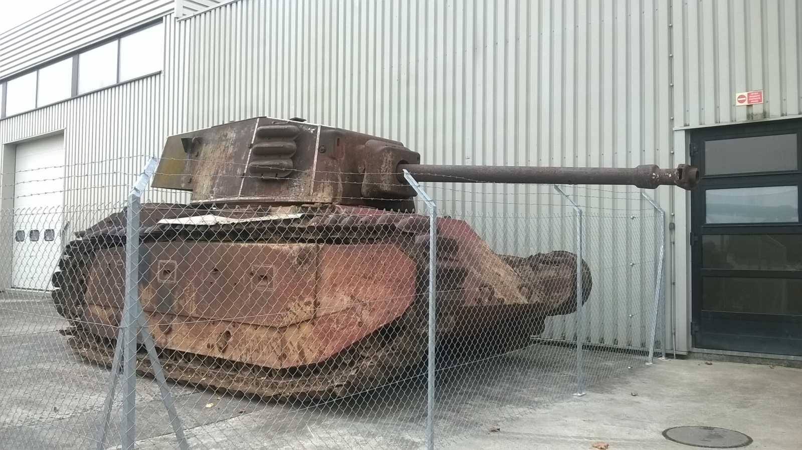 Fotky vraku reálného ARL 44