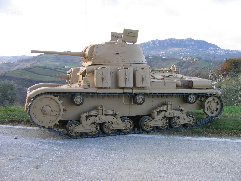 Okno do historie s WoT: Italský střední tank M.15/42