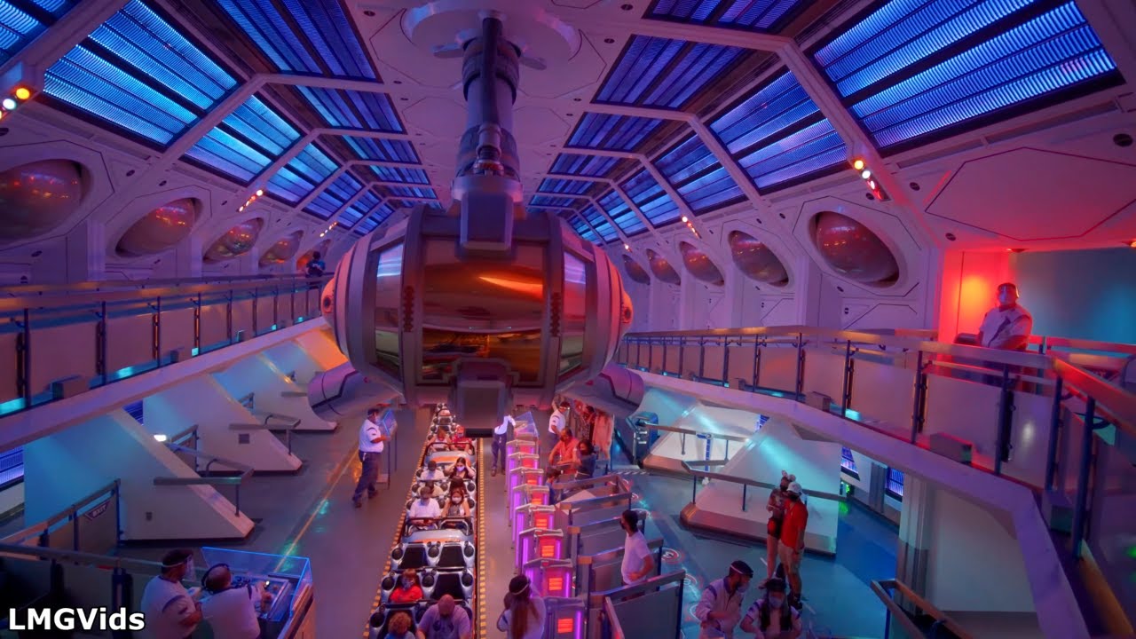 Space Mountain - Photo 1