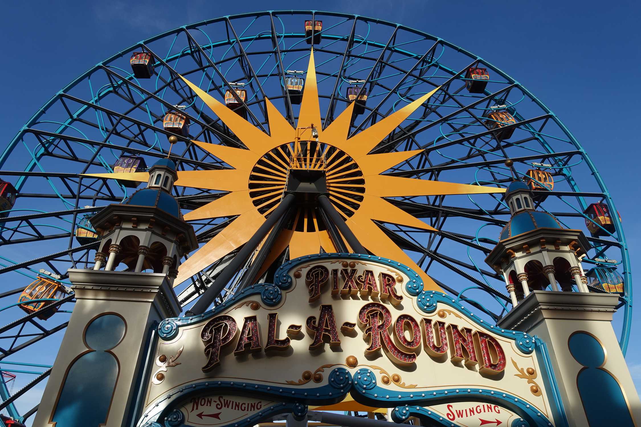 Pixar Pal-A-Round - Photo 1