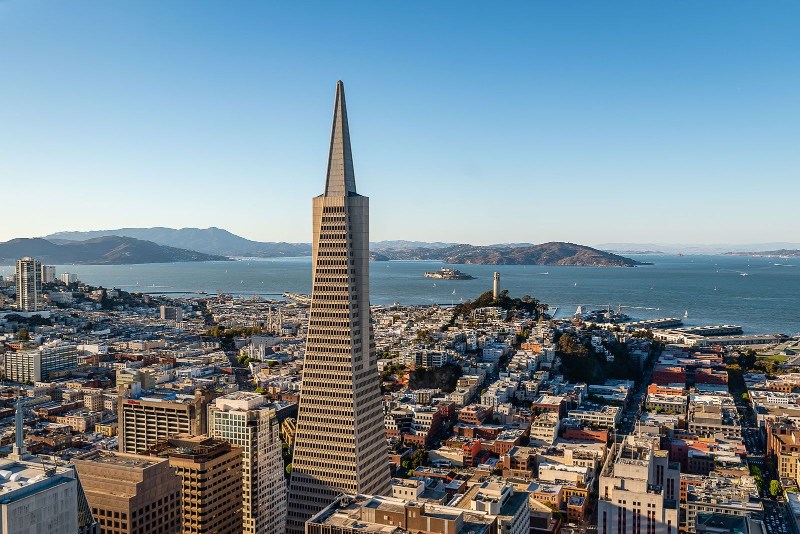 Transamerica Pyramid - Photo 1