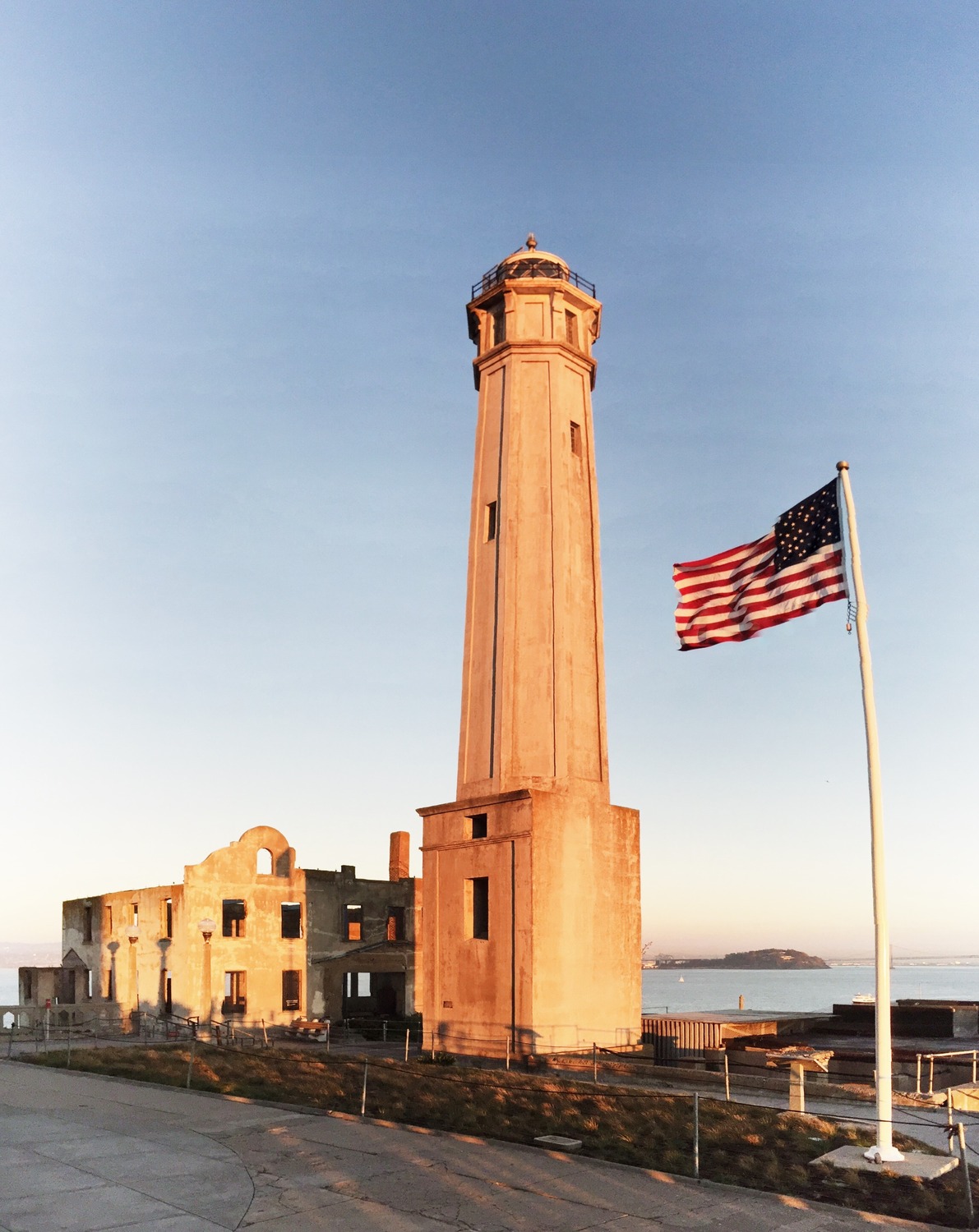 Alcatraz Island Lighthouse - Photo 1