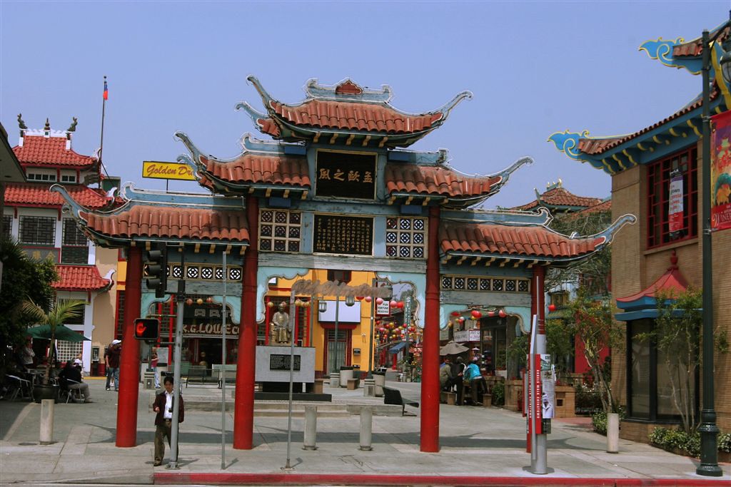West Gate at Chinatown Central Plaza - Photo 1
