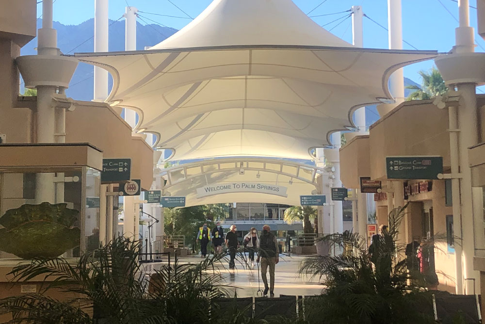 Palm Springs International Airport - Photo 1