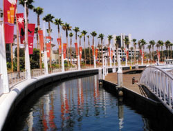 Rainbow Lagoon - Photo 1