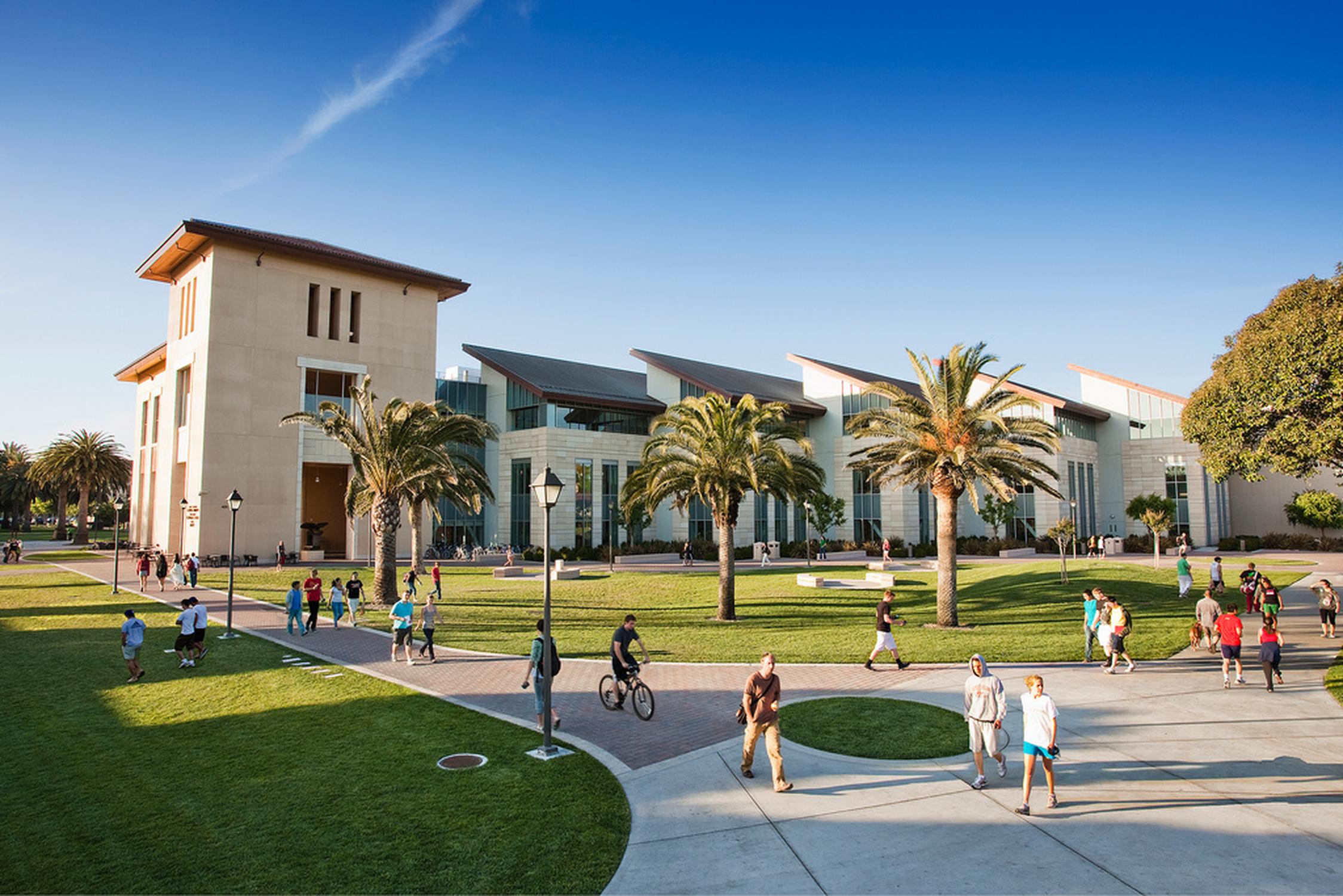 Santa Clara University - Photo 1