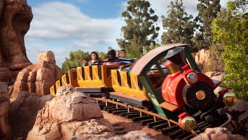 Big Thunder Mountain Railroad - Photo 1