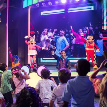 Disney Junior Dance Party Theater - Photo 1