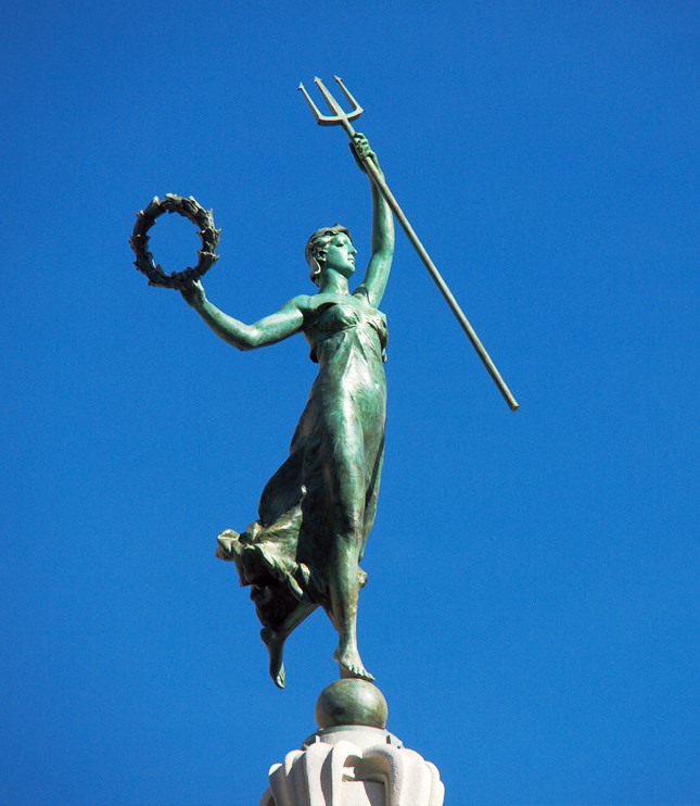 Dewey Monument - Photo 1