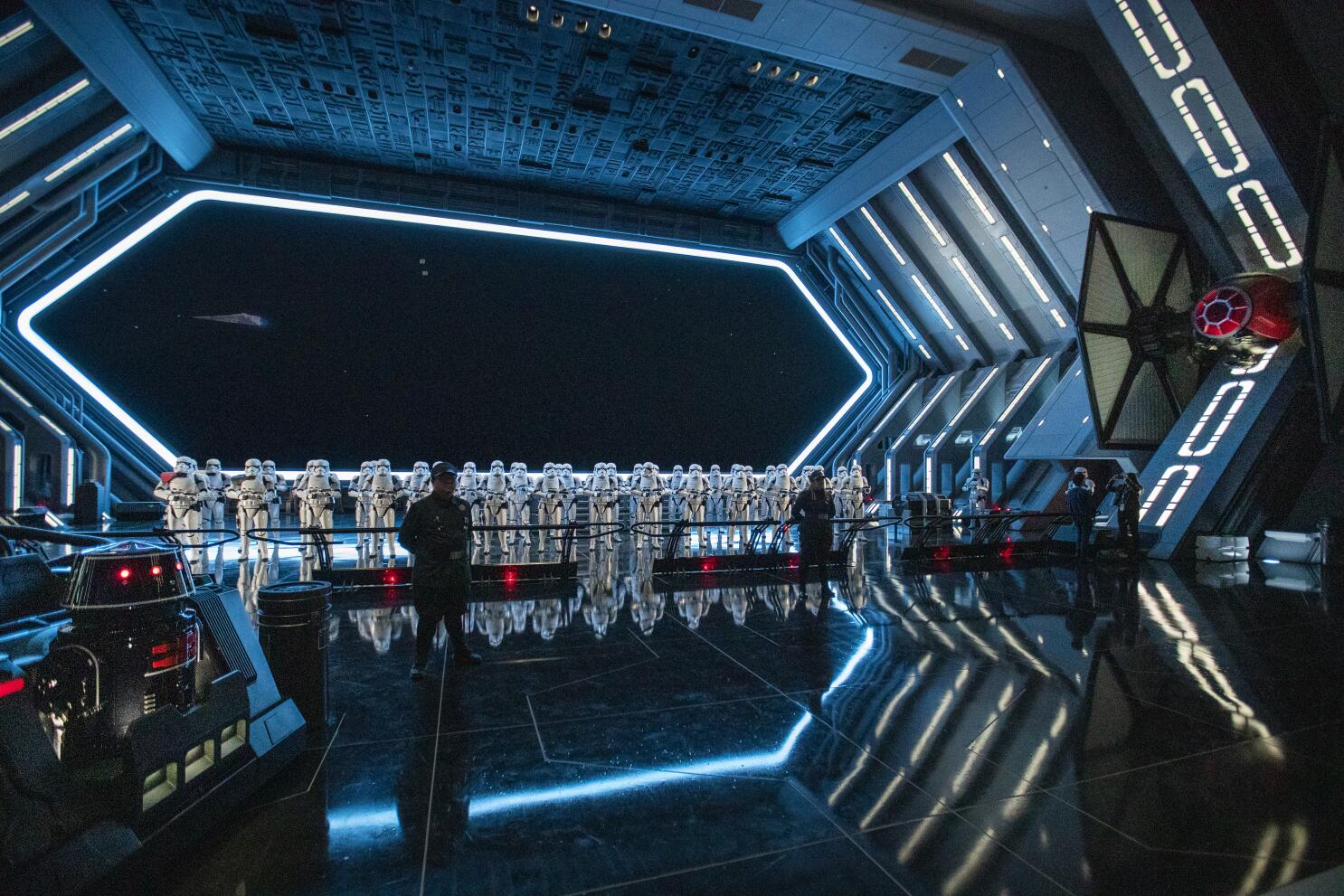 Star Wars: Rise of the Resistance - Photo 1