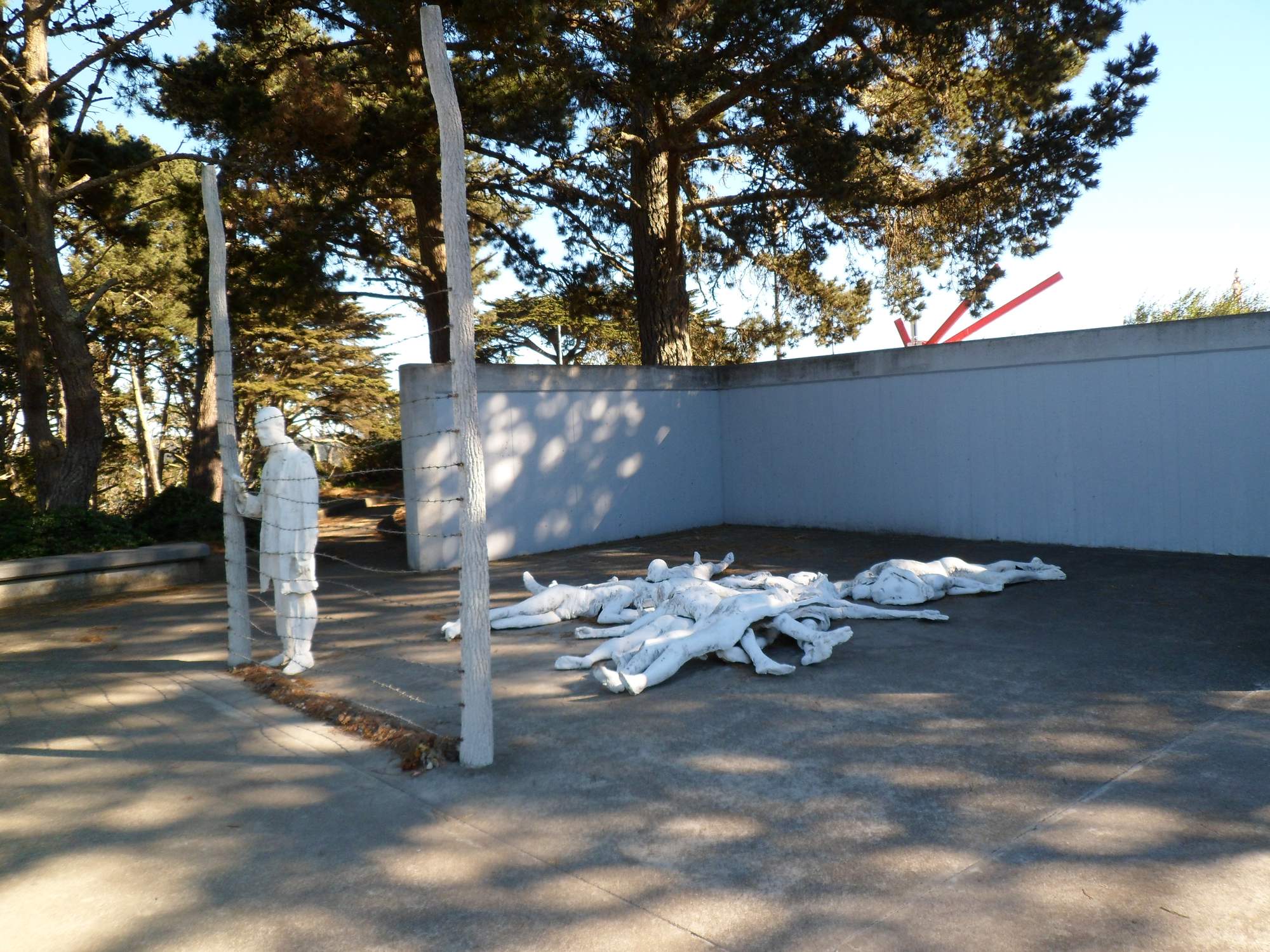 Holocaust Memorial - Photo 1