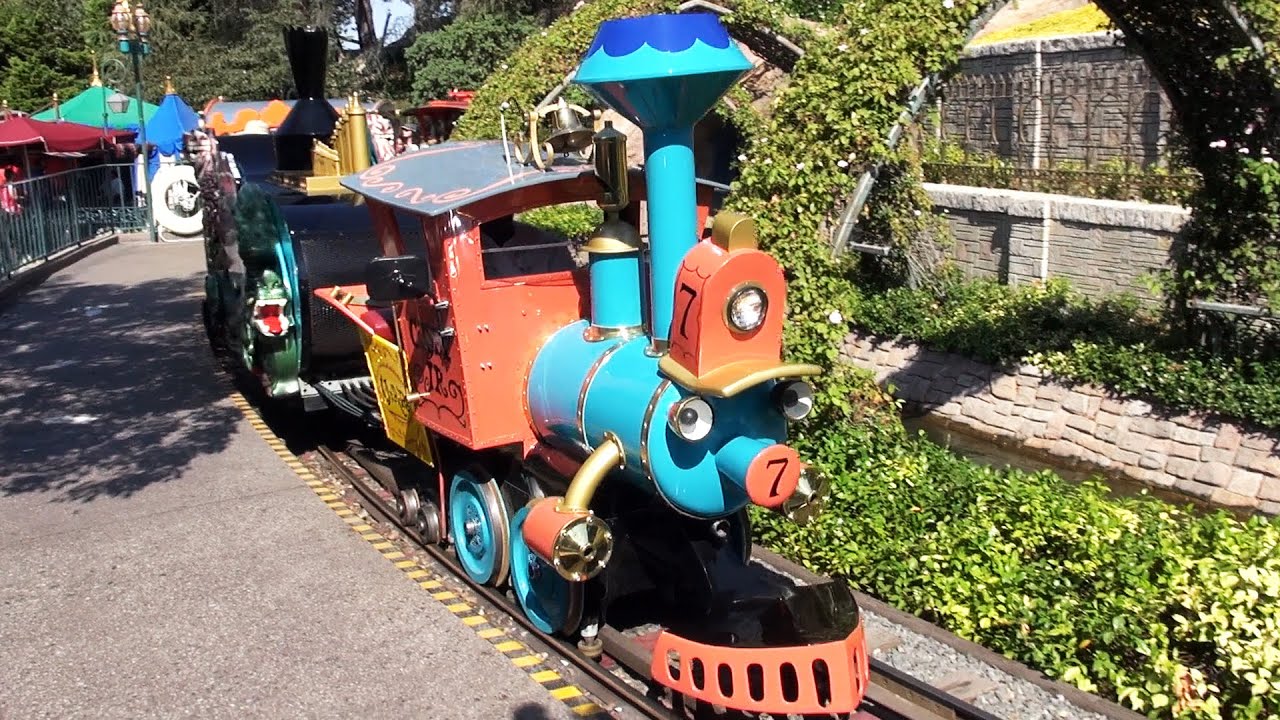 Casey Jr. Circus Train - Photo 1