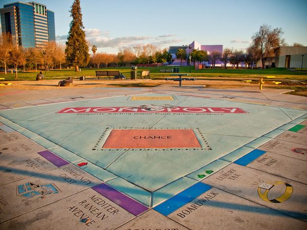 Monopoly in the Park - Photo 1
