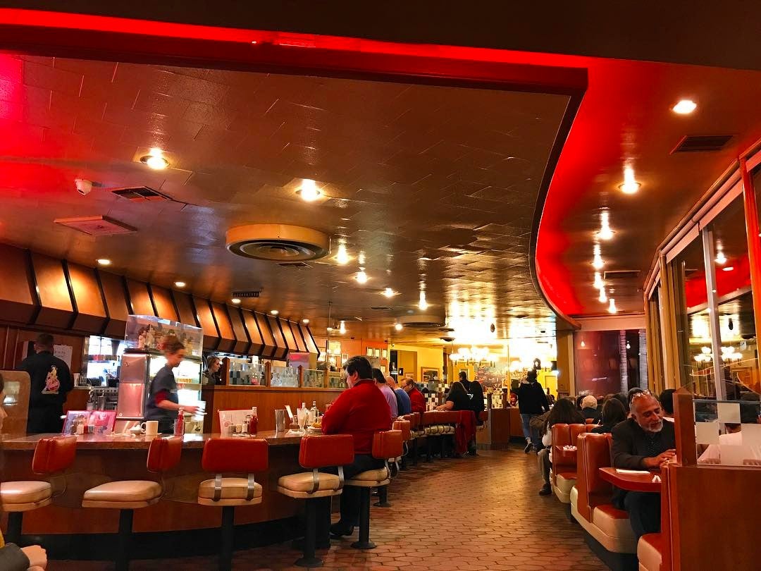 Bob's Big Boy - Photo 1