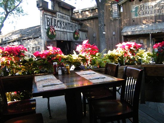 Ghost Town - Photo 1