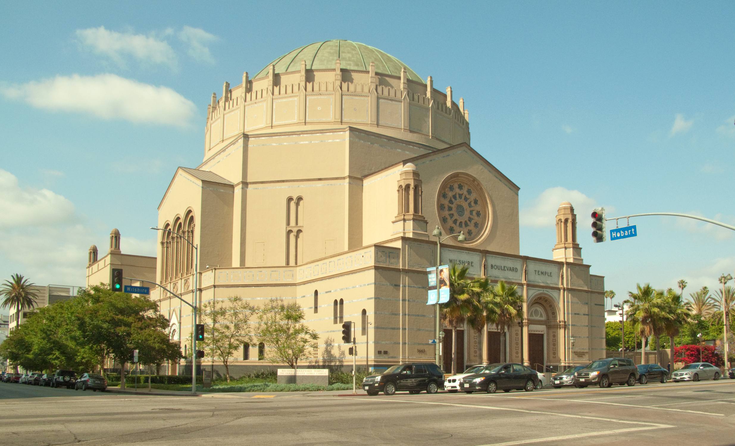 Wilshire Boulevard Temple - Photo 1