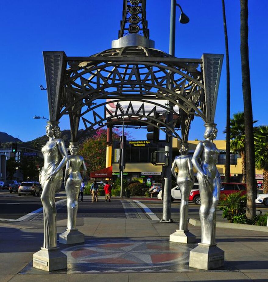 The Four Ladies of Hollywood - Photo 1