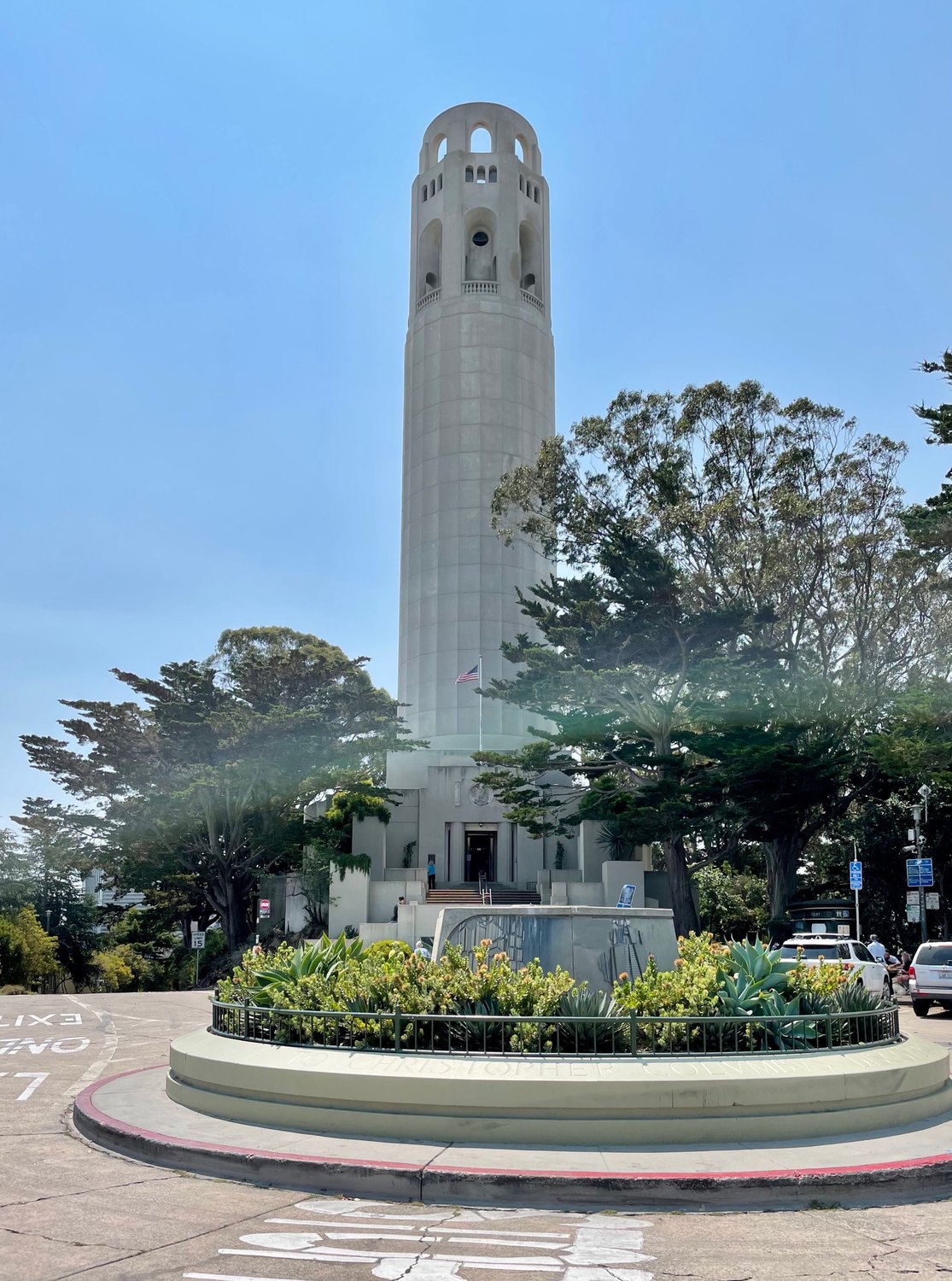 Coit Tower & Bay Bridge view - Photo 1
