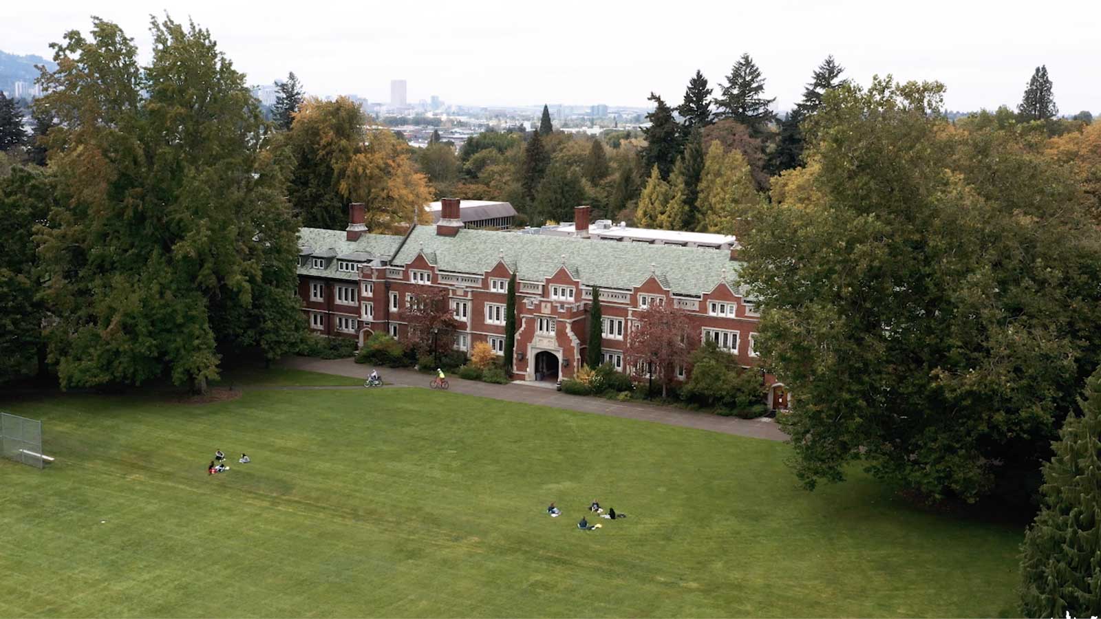 Reed College - Photo 1