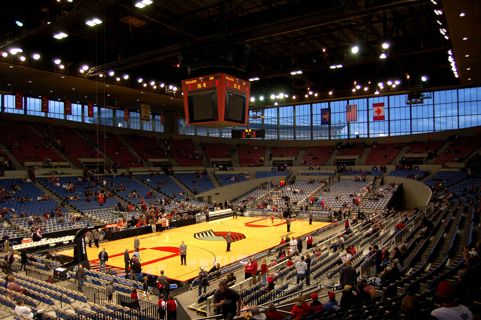 Veterans Memorial Coliseum - Photo 1