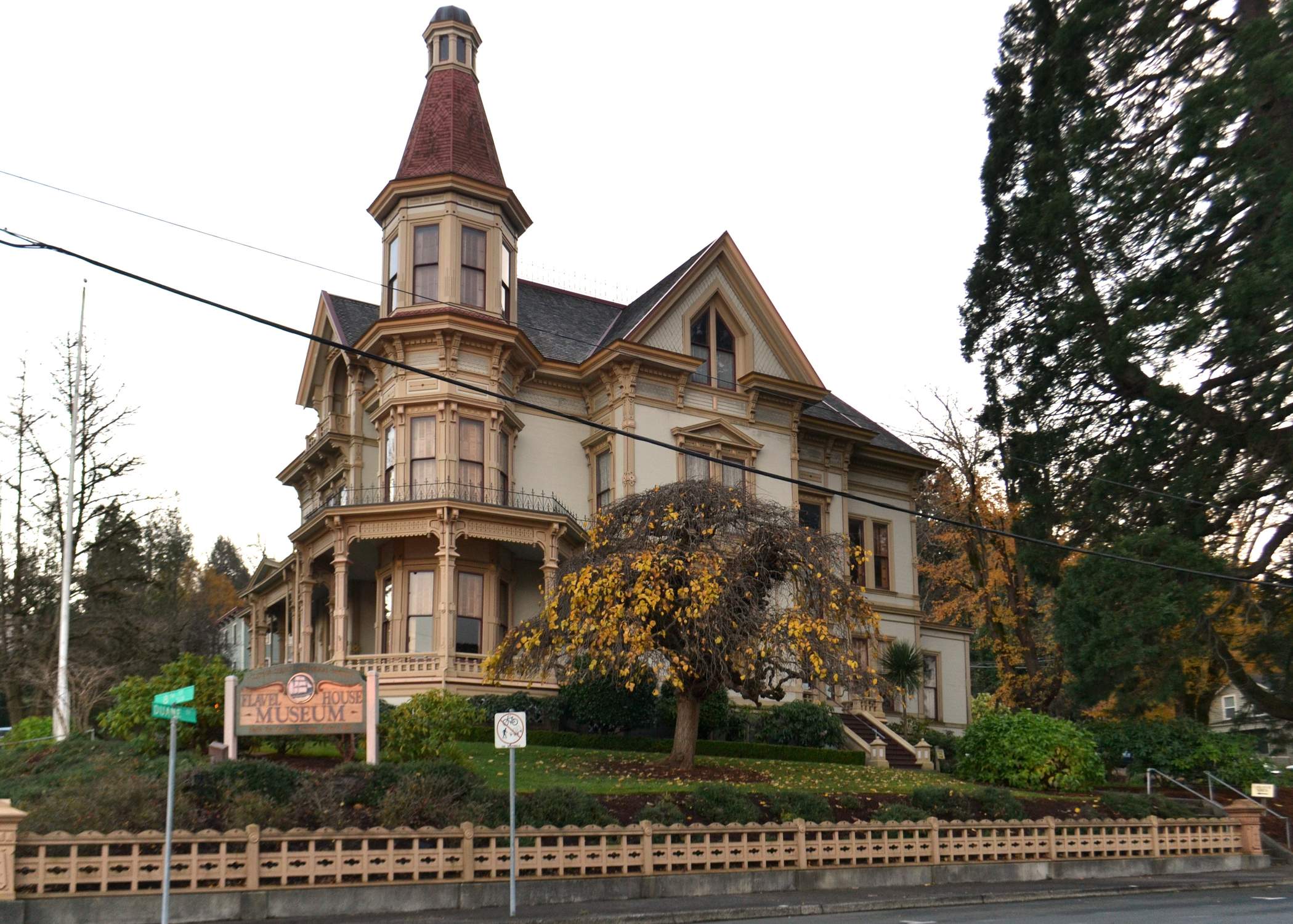 Flavel House - Photo 1