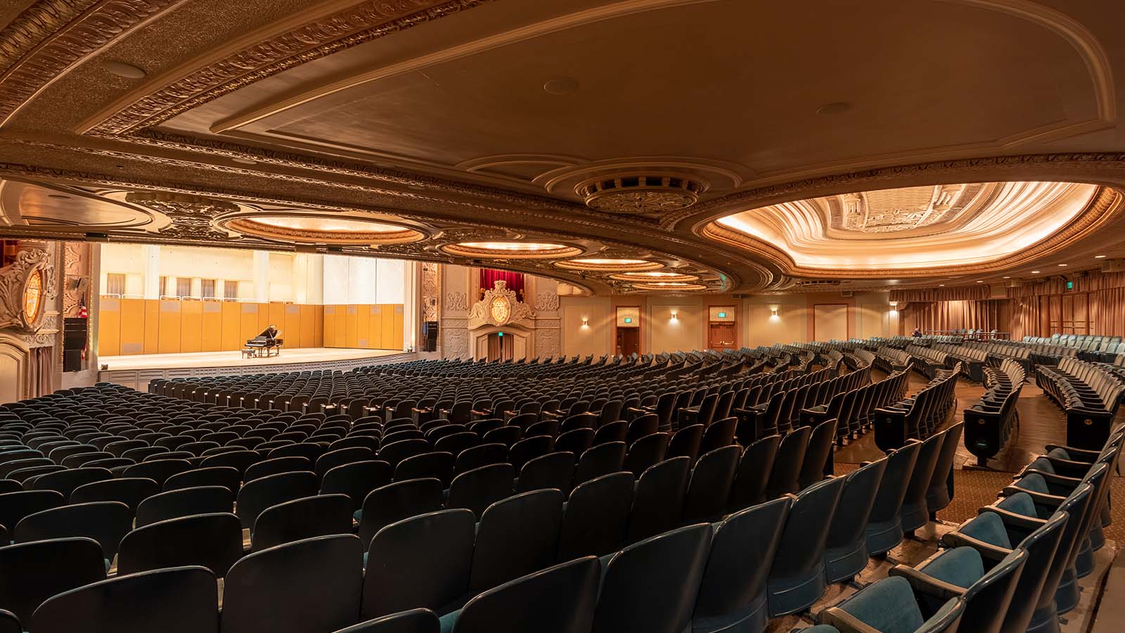 Arlene Schnitzer Concert Hall - Photo 1
