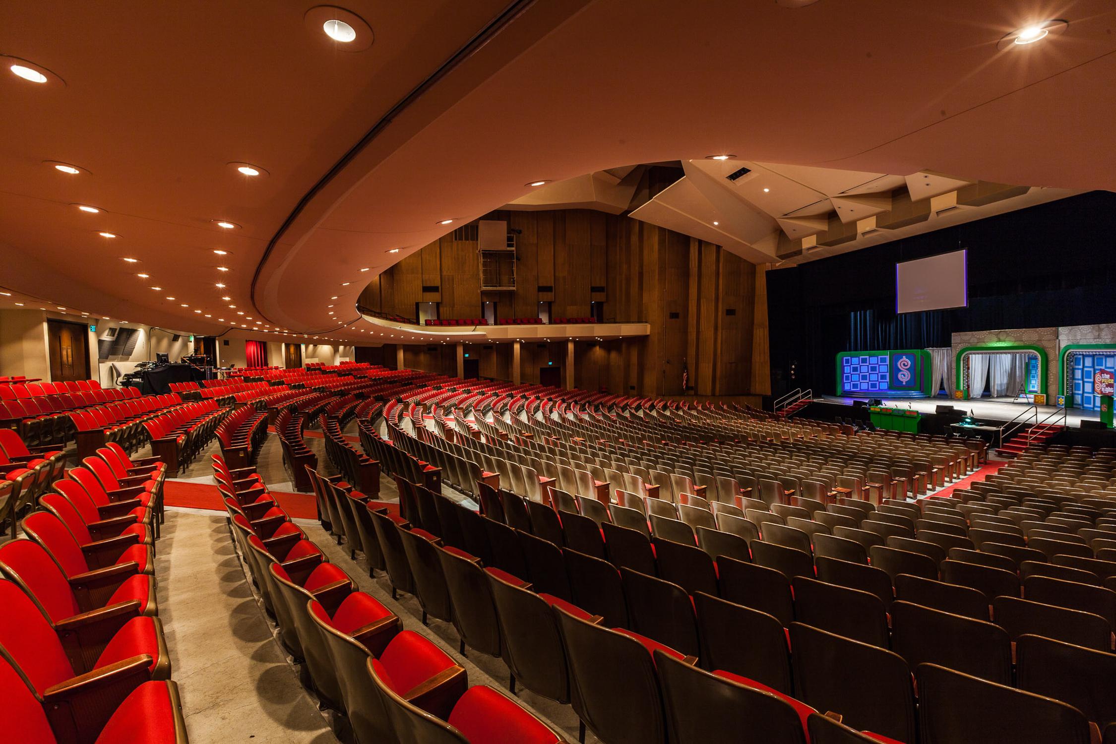 Keller Auditorium - Photo 1