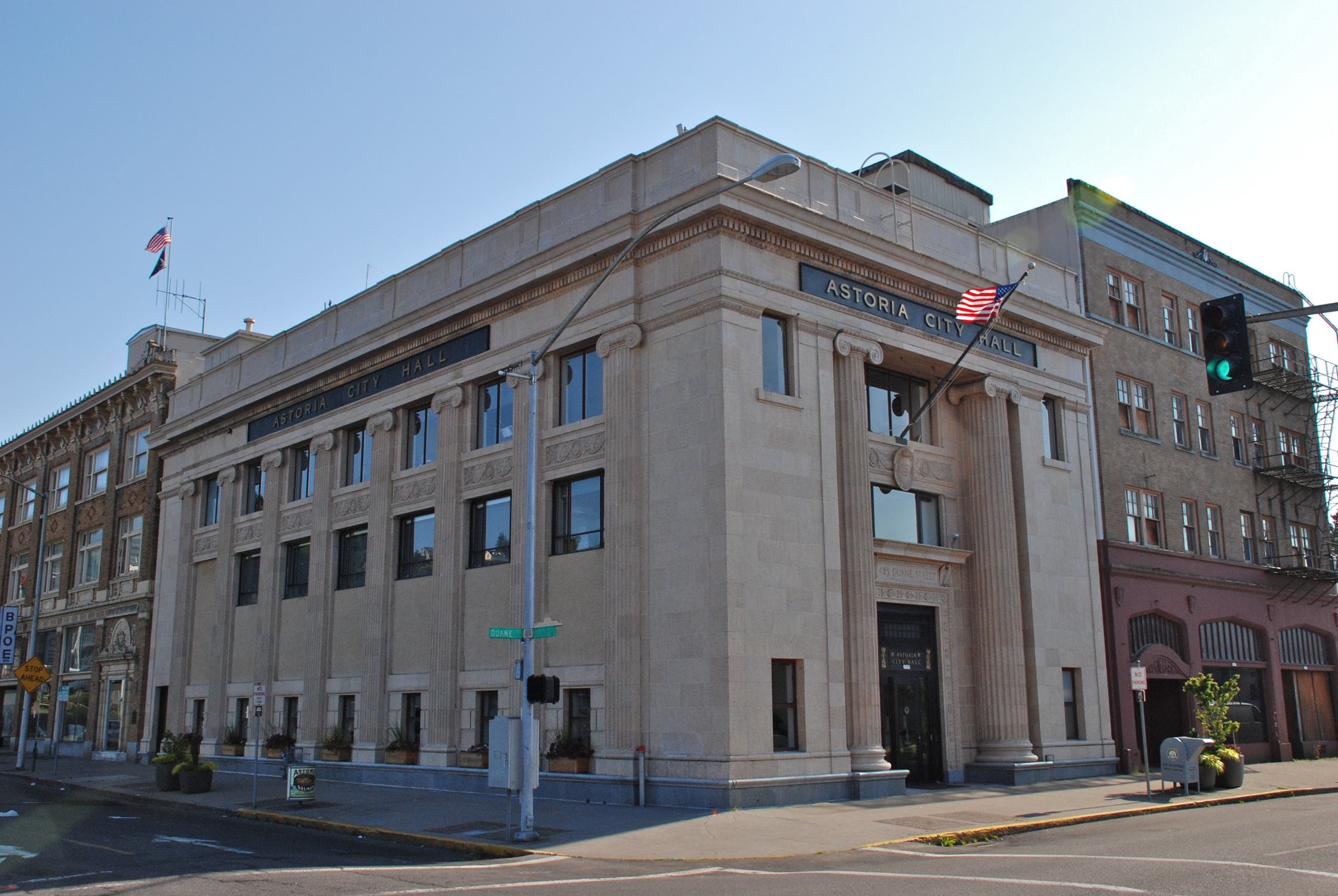 Astoria City Hall - Photo 1