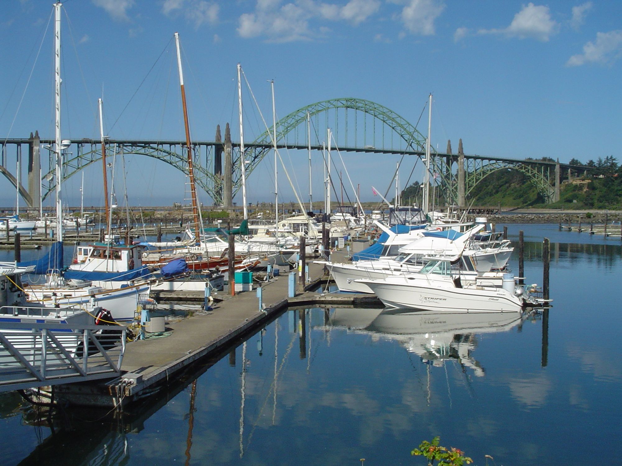 Newport - Photo 1