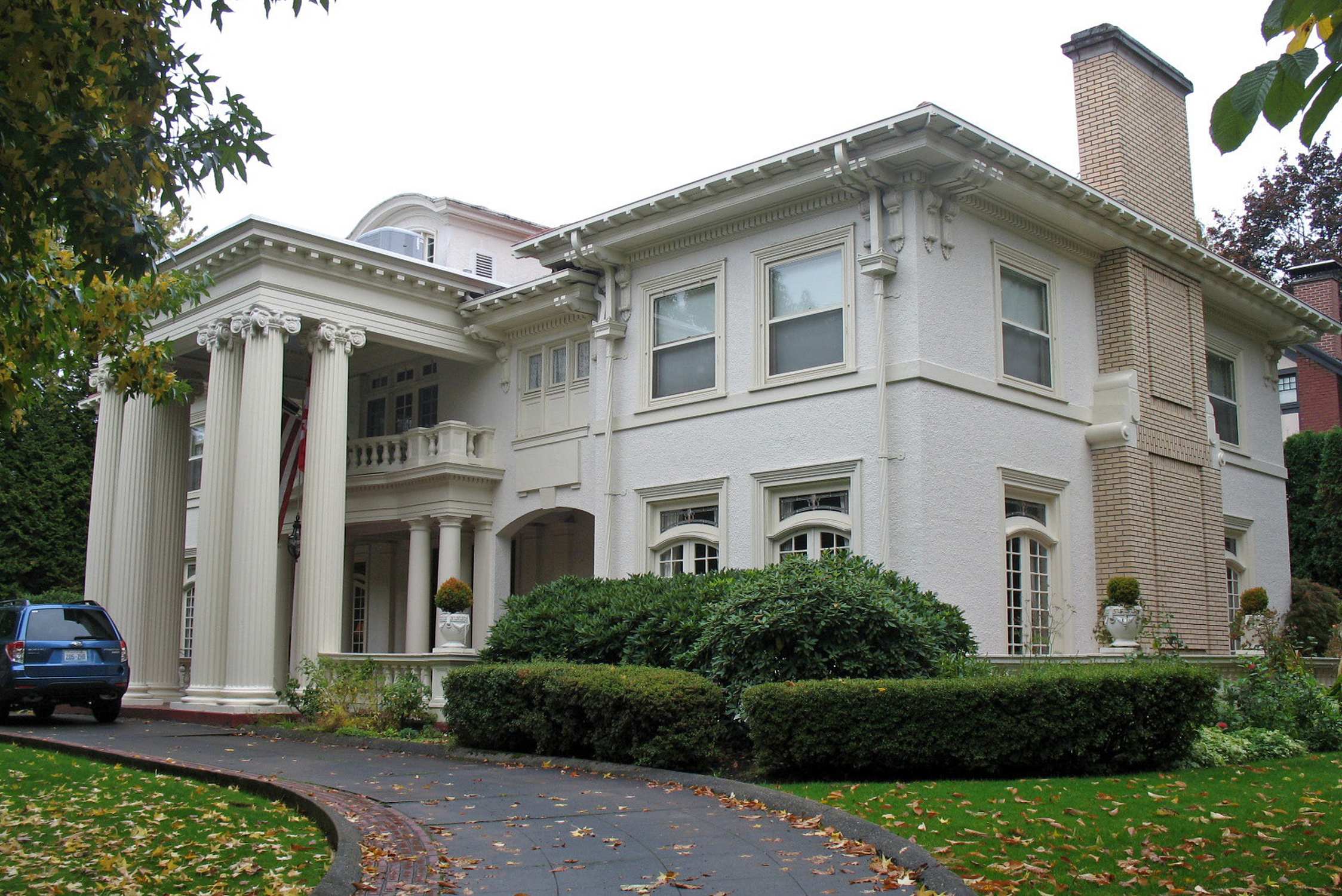 Irvington - Photo 1