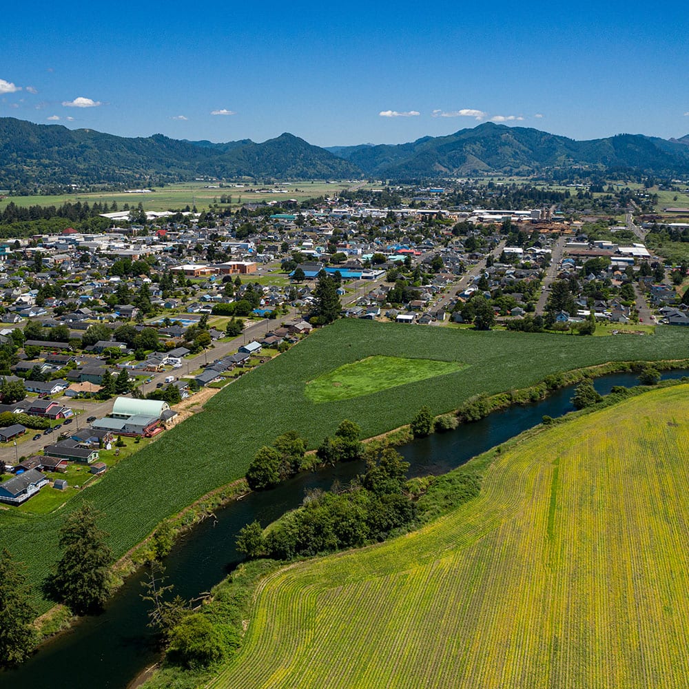 Tillamook - Photo 1