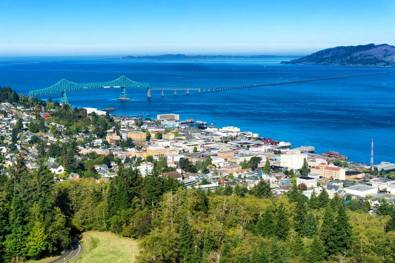 Astoria - Photo 1