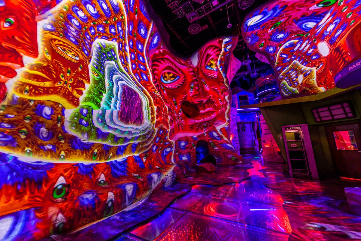 Omega Mart - Meow Wolf - Photo 1