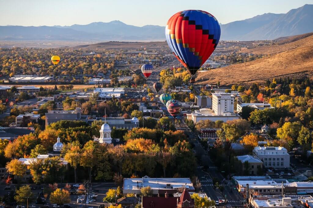 Carson City - Photo 1
