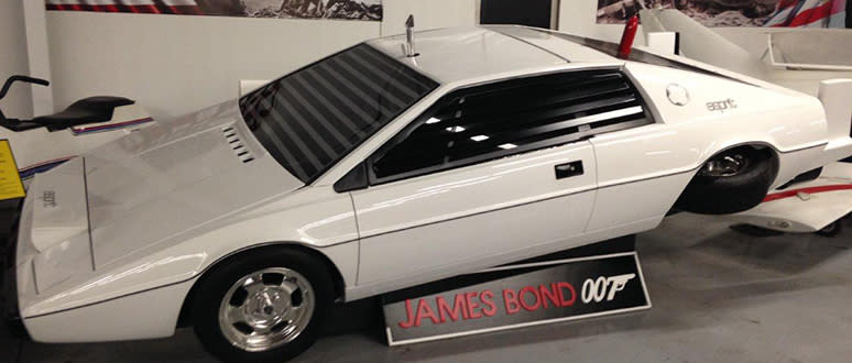 Hollywood Car Museum - Photo 1