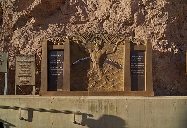 Memorial to Hoover Dam Dead - Photo 1