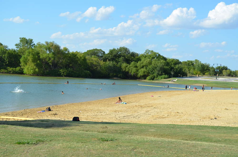 Lewisville Lake - Photo 1