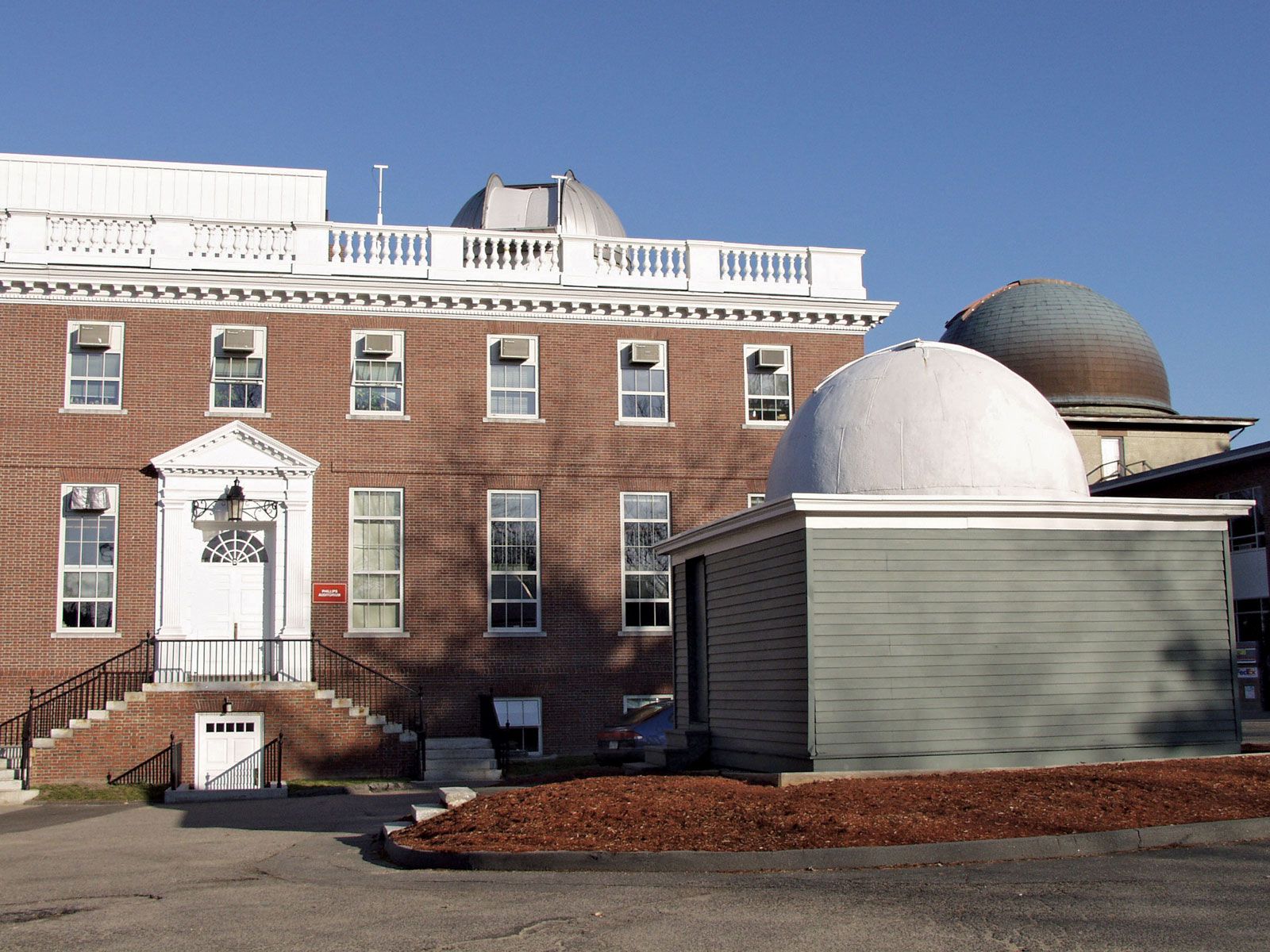 Harvard-Smithsonian Center for Astrophysics - Photo 1