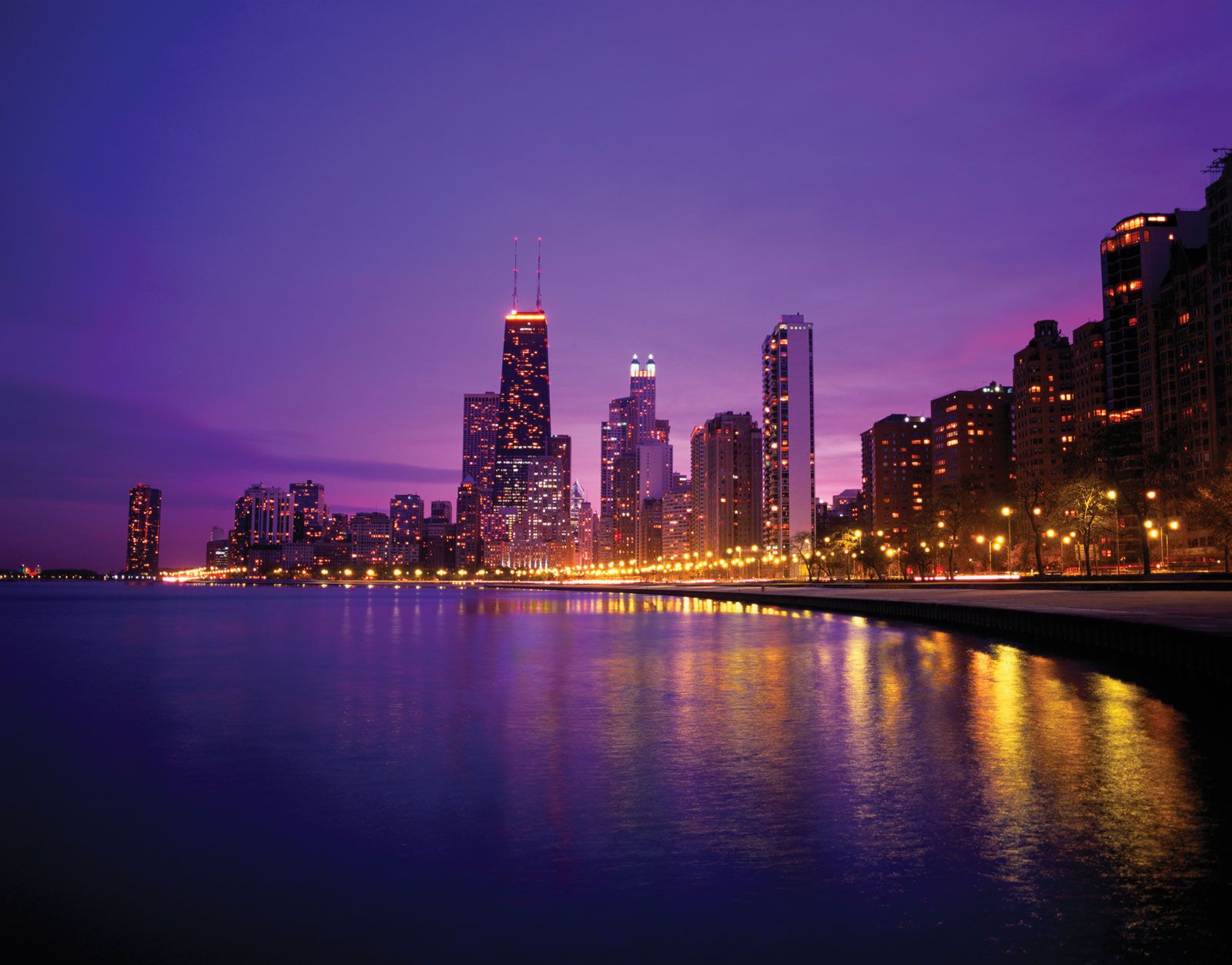 Chicago - Photo 1