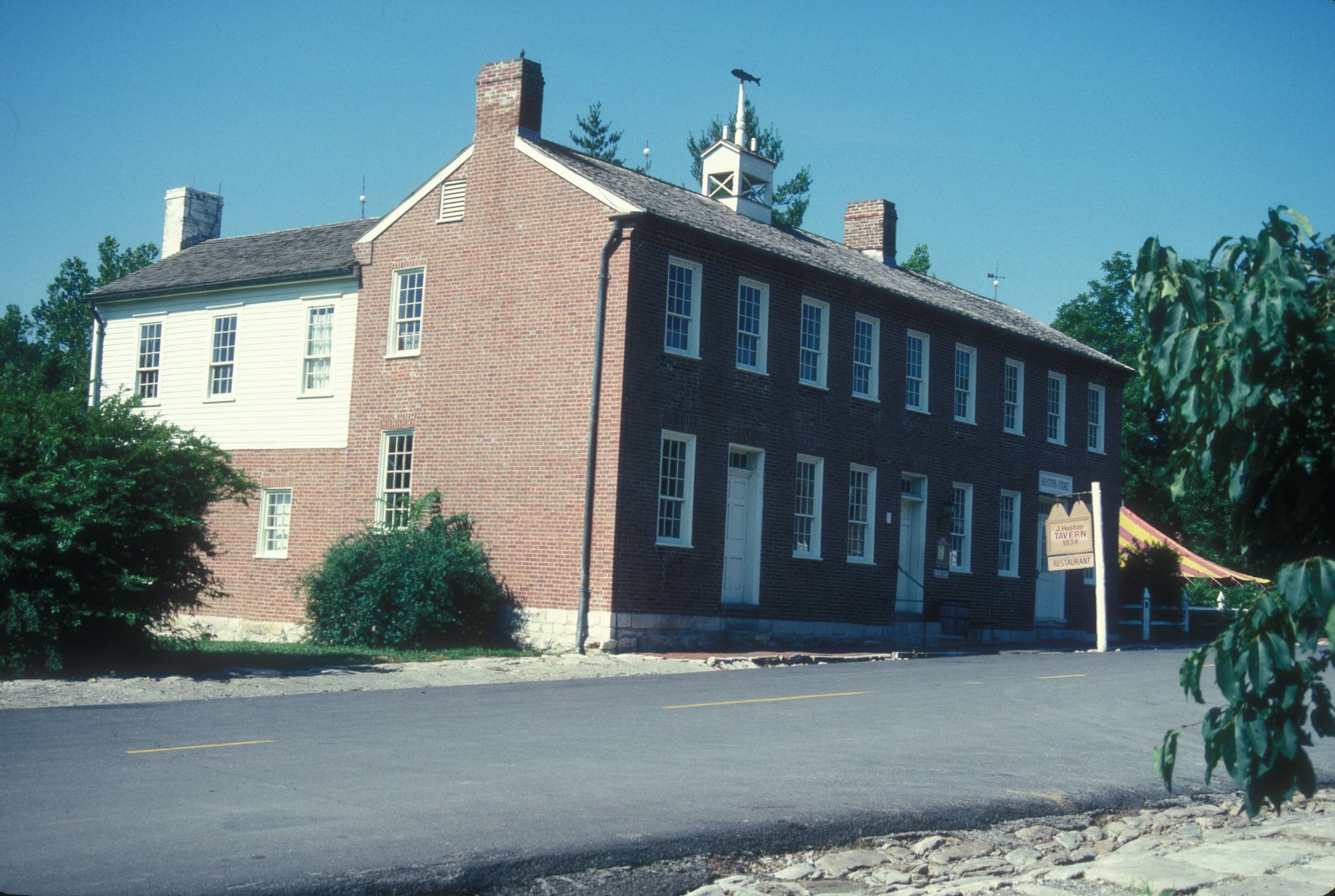 Arrow Rock - Photo 1
