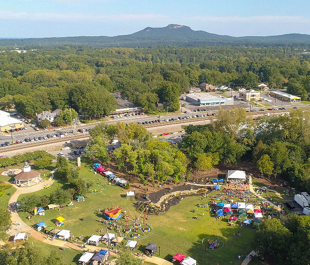 Kings Mountain - Photo 1