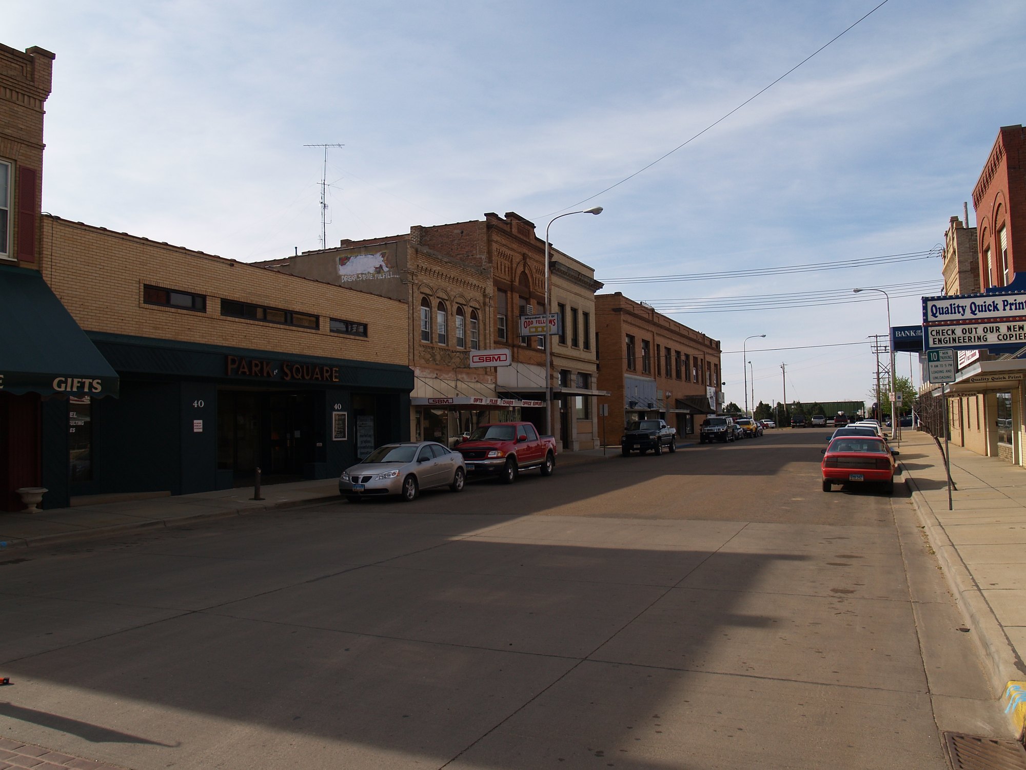 Dickinson - Photo 1