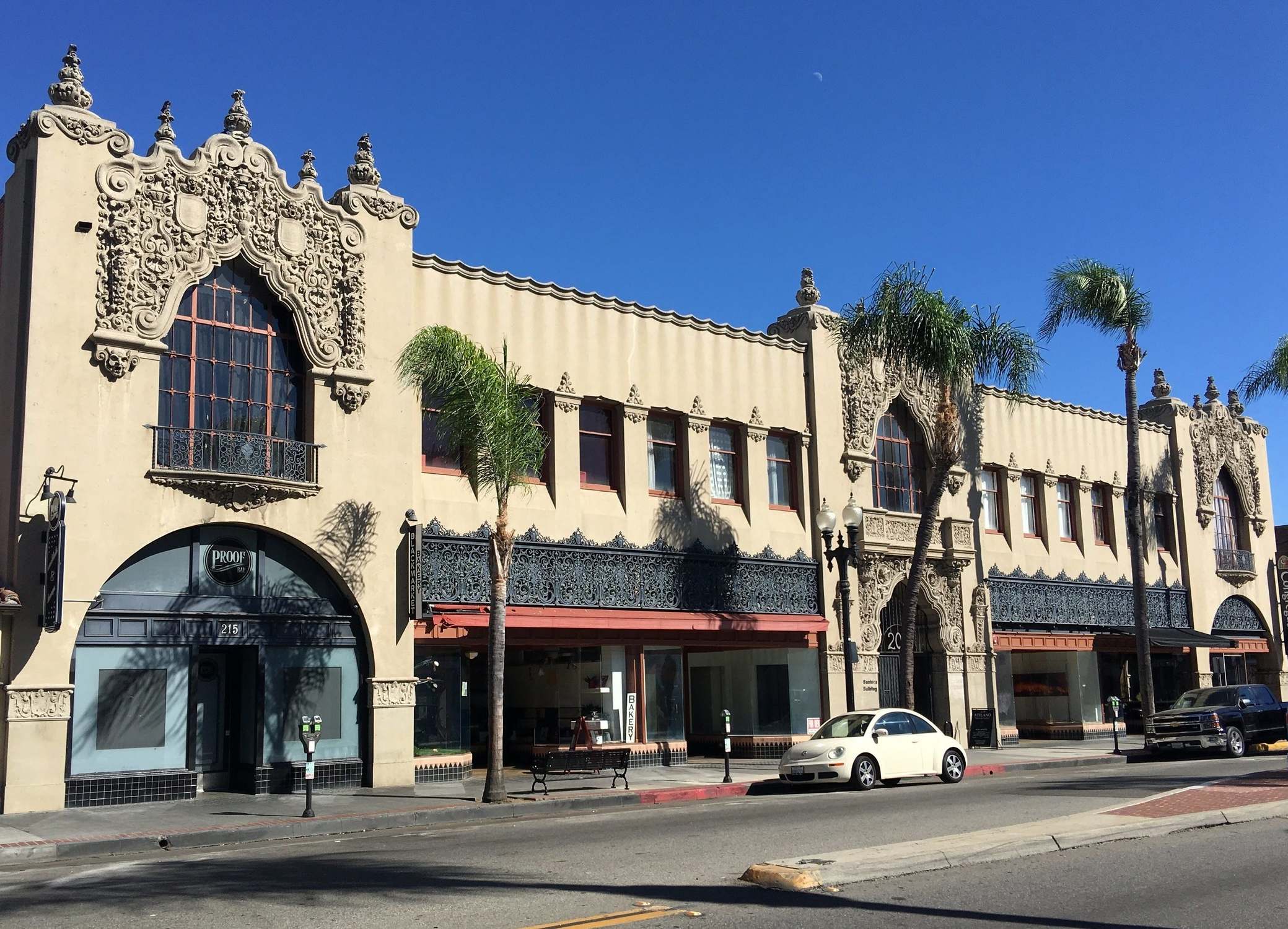 Santa Ana - Photo 1
