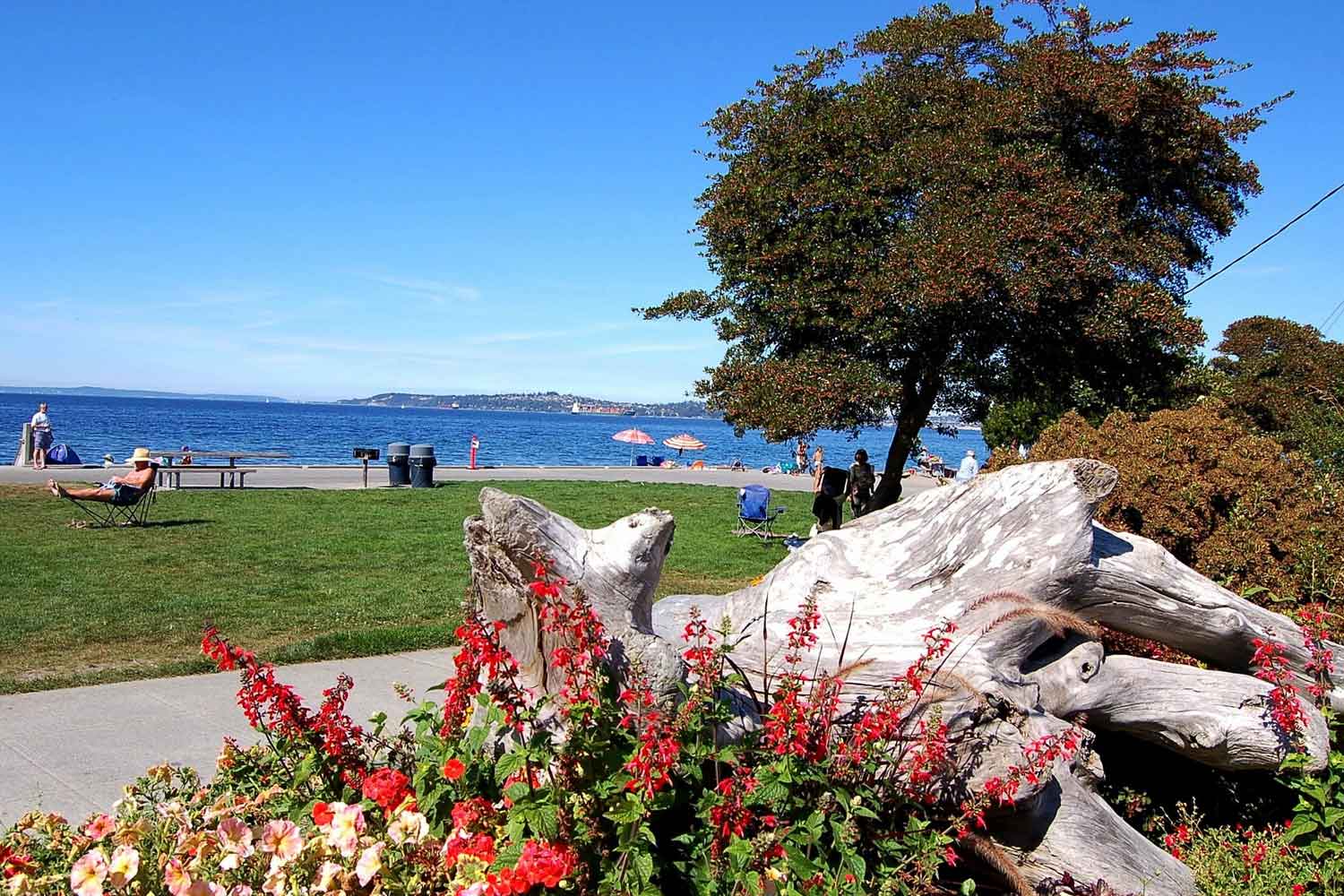 Alki Beach Park - Photo 1