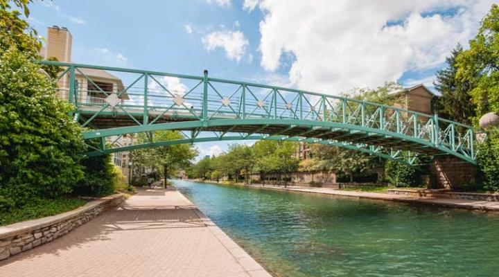 Indiana Central Canal Bridge - Photo 1