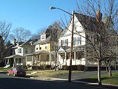 Berkeley Square Historic District - Photo 1